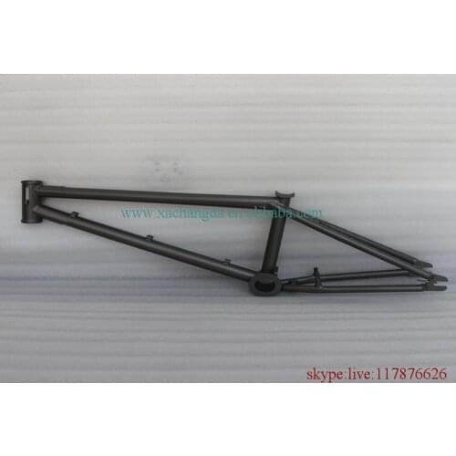 Titanium bmx bicycle frame with integrated head tube and truss dropouts BSA thread BB shell