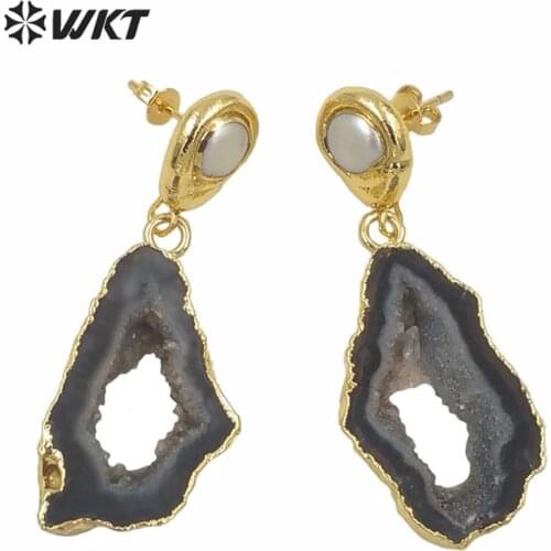 WT-E639 Gorgeous fashion gold geode agates druzy studs lady natural black stone pendant earrings with pearl studs