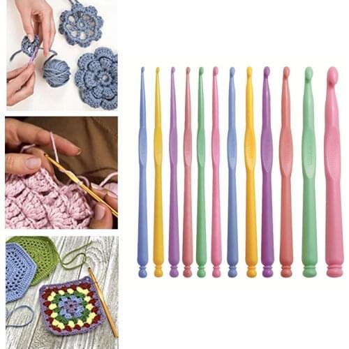 12Pcs 2-10mm Plastic Crochet Hooks Kit Knitting Needles Colorful Stitches Craft Crochet Set DIY Weave Tools doll Sewing Supplies