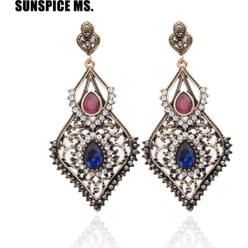 Sunspice Ms. Women's Gold Earrings