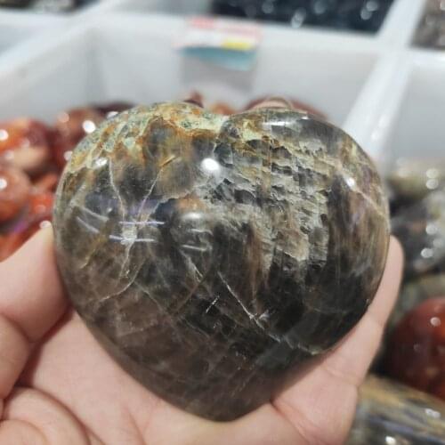 1PCS Natural Hand Carved Ash Moonlight Quartz Crystal Heart Stone For Ornament crystal healing stones