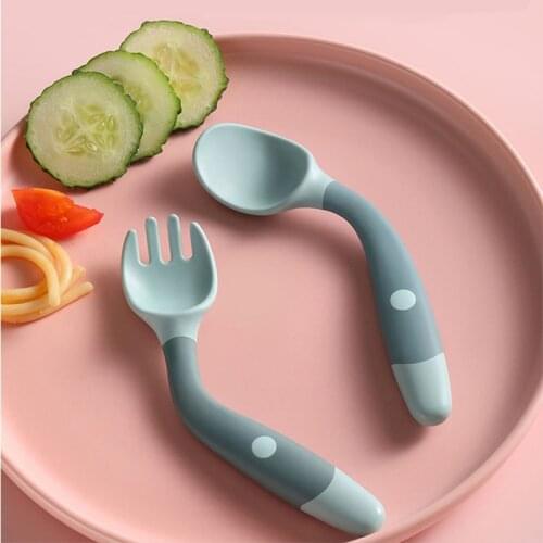 Spoon for Baby Utensils Set Auxiliary Silicone Spoons Toddler Learn To Eat Training Bendable Soft Infant Tableware Baby Feeding