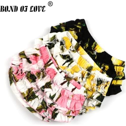 Summer Fashion Baby Girls Shorts Newborn Baby Ruffle Bloomers Girls Floral Printed Shorts Toddler Clothes PP Pants Nappy Diaper