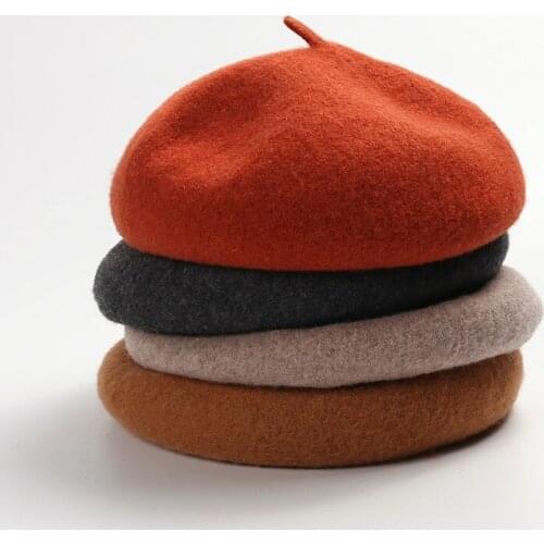 2021 female net red Japanese autumn winter retro wild winter beret Korean female trend British beet painter hat