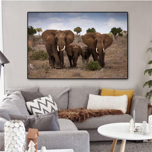 Black and White Animals Poster Print Wall Art Canvas Painting African Wild Elephant Family Picture on the Wall Home Decoration