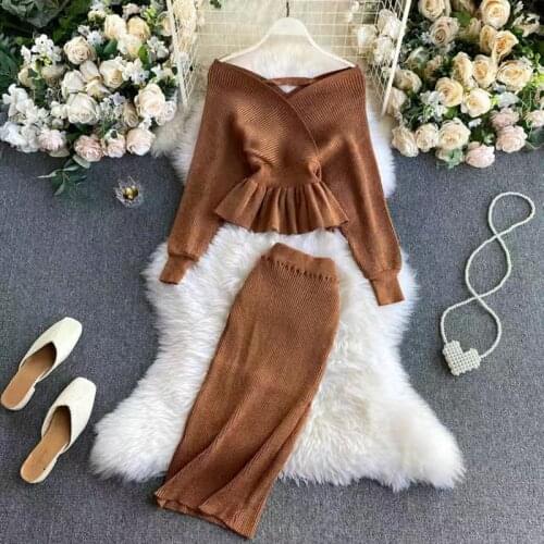 Womans Sexy Deep V-neck knitted 2 Piece sets Elegant Bright Silk Short pullover sweater+bodycon skirts Tracksuit slim Outfits