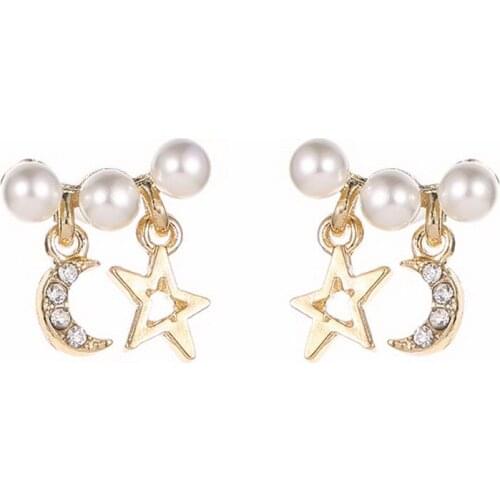 2021 Zinc Alloy Brinco New Stud Earrings Tide Contracted Design Feels Earring Female Lovely Cute Accessories Wedding Jewelery