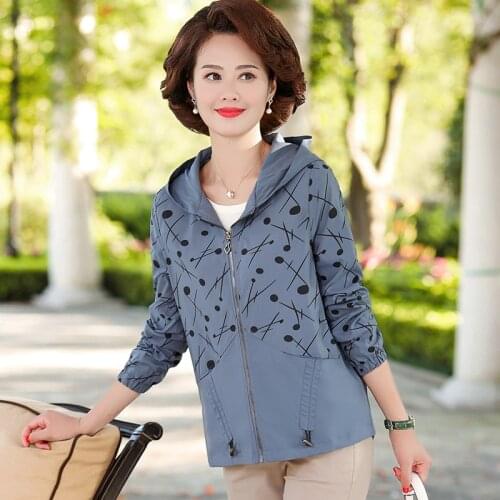 2020 Autumn Womens Coat Hooded Jacket Long Sleeve Zipper Pockets Casual Windbreaker Loose patchwork Jackets Outerwear