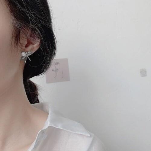 LIVVY Stud Earrings