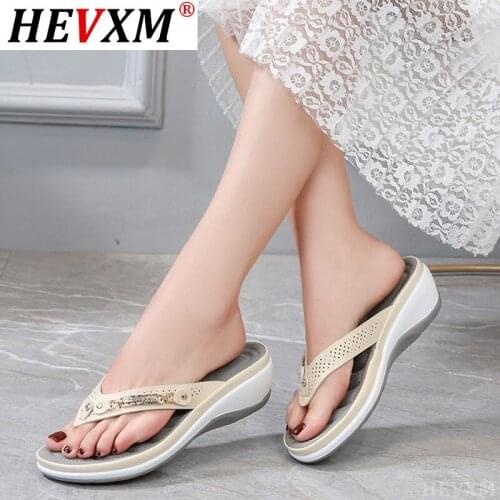 Women Metal Button Slippers Shoes Wedge Beach Sandals Womens New Summer Outside Shoe Ladies Clip Toe Female Footwear 2021