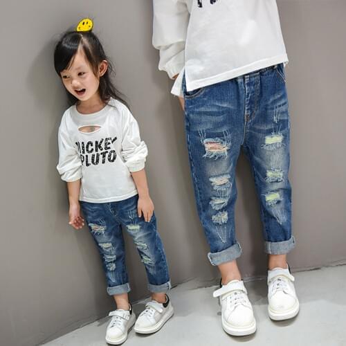 Childrens Jeans Kids Ripped Hole Denim Pants Baby Girl Clothes Spring Summer New Baby Girl Denim Jeans Pants Kids Trousers 3-8Y