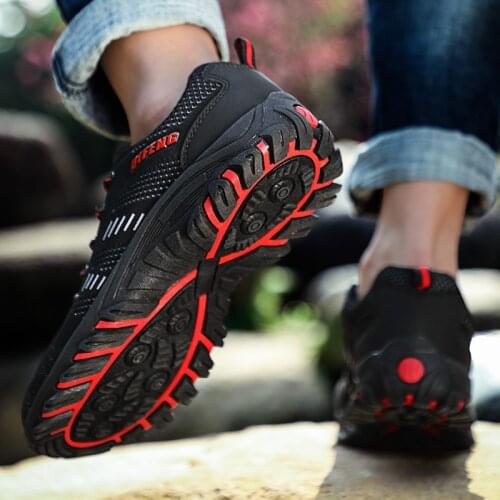 Men Outdoor Hiking Shoes Fishing Trekking Boots Climbing Walking Sneskers Sport Hunting New Fashion Breathable Shoes Lightweight