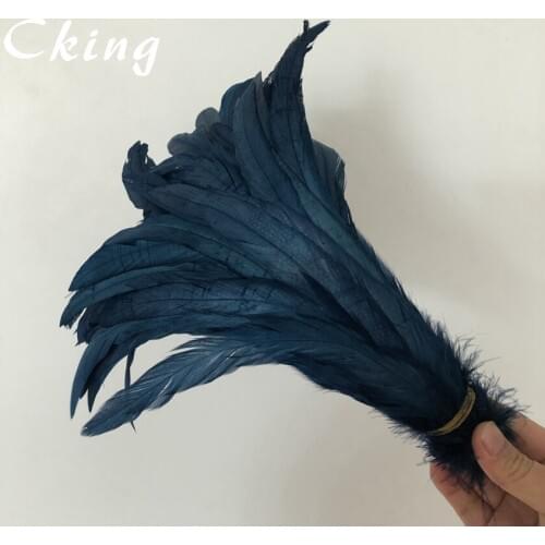 100pcs 25-30cm Natural Dyed navy blue Rooster Tails Feathers Chicken Feather Plume For DIY Craft/Dress/Carnival Party Decoration