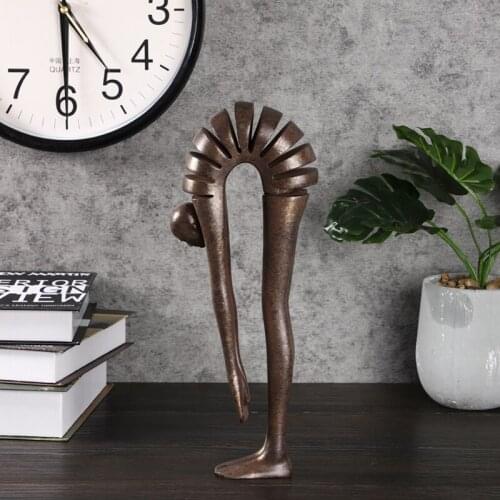 Nordic Home Decoration Figure Figurines Living Room Desktop Decoration Resin Statue Interior Decor Sculpture Holiday Gifts