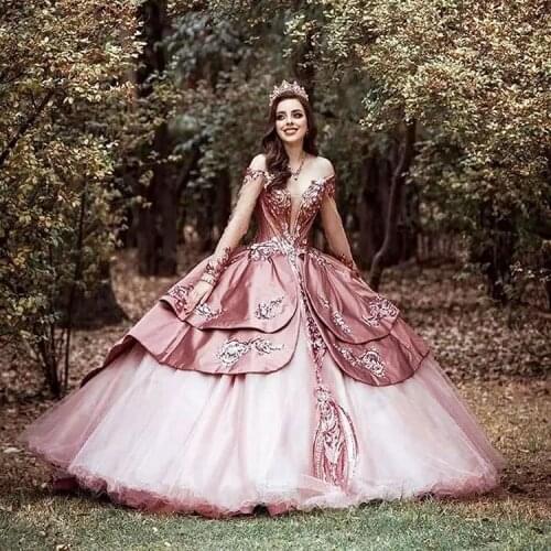 2021 Princess Ball Gowns Quinceanera Dresses Sheer Long Sleeves Rose Gold Sequins Plus Size Sweet 16 Dress Vestido De 15 Anos