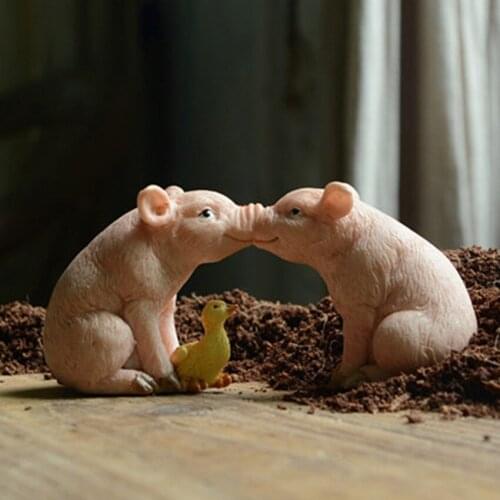 Modern Art Creative Animal Resin pig miniature garden decor statue birthday gift tabletop Furnishing home decor accessories