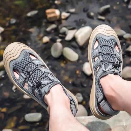 Summer Sandals Hollow Breathable Casual Men Shoes Soft Male Shoes Men Drive Shoes Outdoor Sport Walking Shoes 2021 New