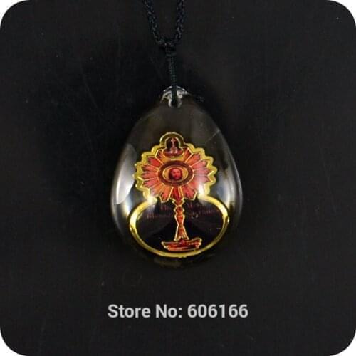 2016 NEW the Most Blessed Sacrament Glass Pendant Necklace Amulet Catholic Christan Orthodox Fashion Religious jewelry