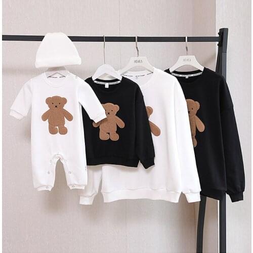 New Spring Autumn Sweater Family Matching Clothes Embroidery Cartoon Bear Father and Son Mother Daughter Long Sleeve Sweatshirt