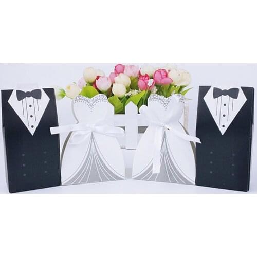 100pcs Favor candy Box bag New craft paper Wedding dress /Business suit Shape Wedding Favor Gift Boxes pie Party bags