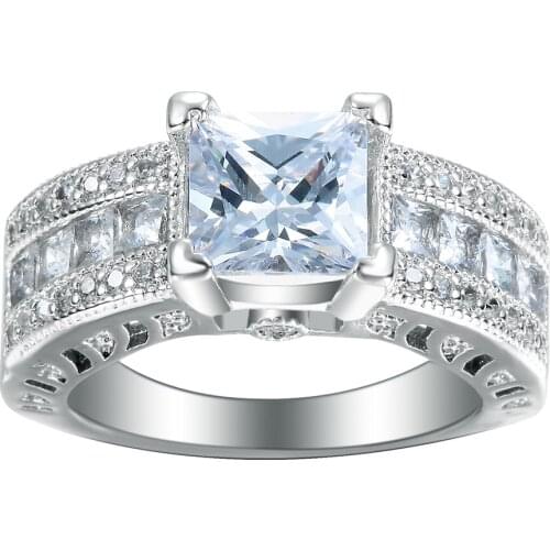 New Hot Sale Silver Color Rings Exquisite Bijoux Fashion Square Wedding Engagement Ring Made With White Cubic Zirconia Jewelry
