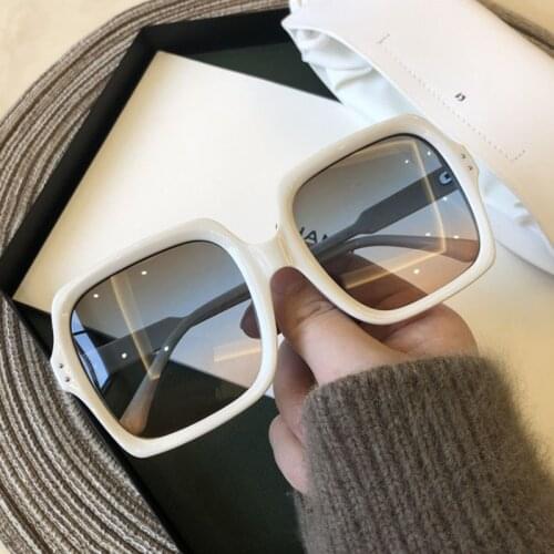 2021 New Fashion Women Oversize Sunglasses Gradient Plastic Brand Designer Female Sun Glasses UV400 lentes de sol cream color