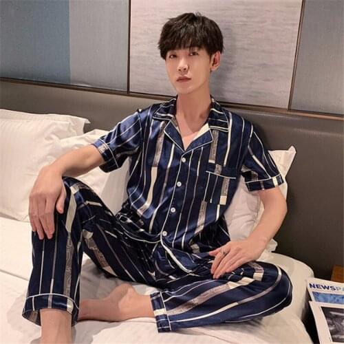 UVRCOS Men's Nightgowns