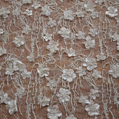 2019 New arrive Beaded heavy lace fabric handmade 3d flower luxury french lace bridal lace fabric lace fabric