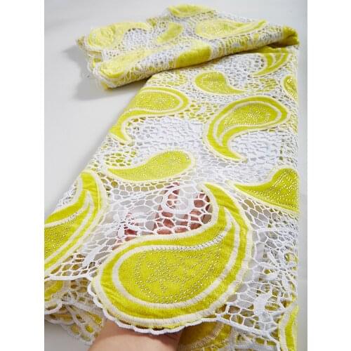 African Lace Fabric High Quality Lace 2021 New Design Nigeria Wedding Dresses Embroidery Mesh Tulle Lace Fabric 2.5 Yards