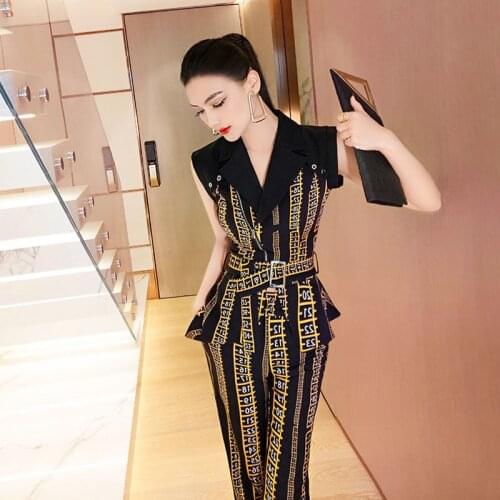 Summer Cool Celebrity Print Two Piece Set Women 2021 New Style Temperament Waist Closed Sleeveless Coat And Two-piece Leggings