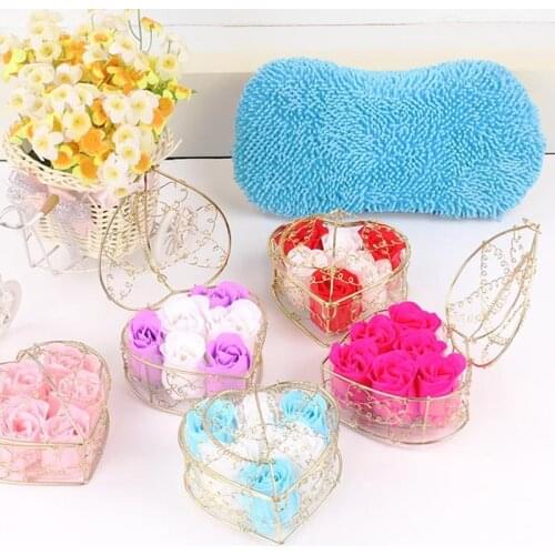 6pcs Valentines Day Gift for Girlfriend Boyfriend Flower Soap Wedding Gifts for Guests Bridesmaids Gift Party Favors Presents