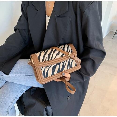 Contrasting Zebra Pattern Shoulder Crossbody Bags for Women Autumn Winter New Fashion Small Square Bag Female Wild Travel Bags