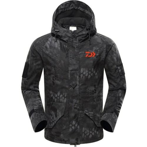 DAIWA 2021 New Jacket Winter Python Camouflage Fishing Coat Velvet Windproof Fishing Hooded Outdoor Keep Warm Fishing Jacket Man