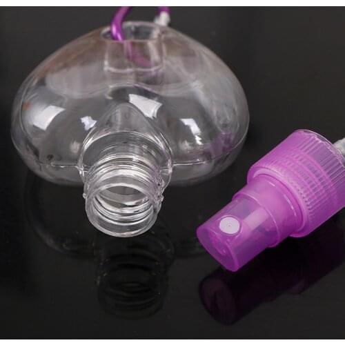 1Pcs Travel Carry 50ML Plastic Loving Heart Spray Bottle Carabiner Hook Bottle