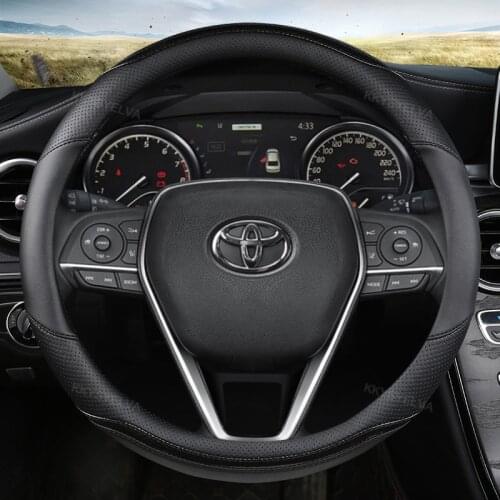 CarbonFiber Leather Steering Wheel Cover for Toyota Corolla Fortuner Sequoia Auris Avensis YARIS Vios Celica 86 Auto Accessories