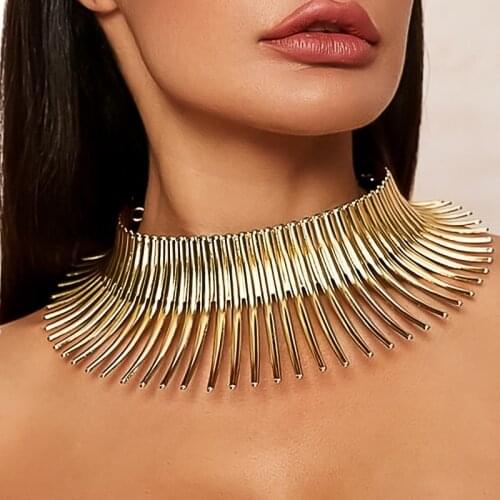 African Statement Necklaces Bending Alloy Big Torques Maxi Collar Choker Necklace For Women Steampunk Jewelry Indian UKMOC