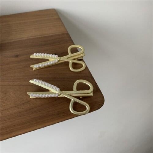 DAVINI Pearl Scissors Shape Hair Clip Delicate Hair Pin Korean New Fashion Hair Barrette Jewelry Accessories Decorations MG430
