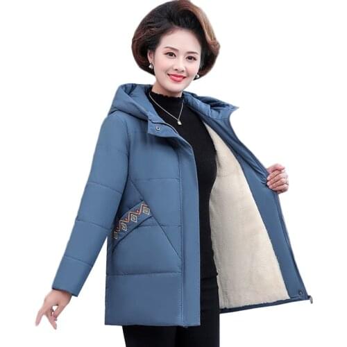 2021 New Fashion Winter Jacket Women Hooded Thick Plus Cashmere Warm Parkas Female Jacket Coat Plus Size Warm Winter Outwear 5XL