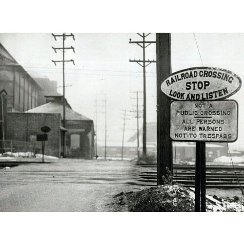 York Pennsylvania Windsor St Railroad Crossing Tin Signs Outdoor Railway Train Office Bar Coffee Kitchen Wall Decoration