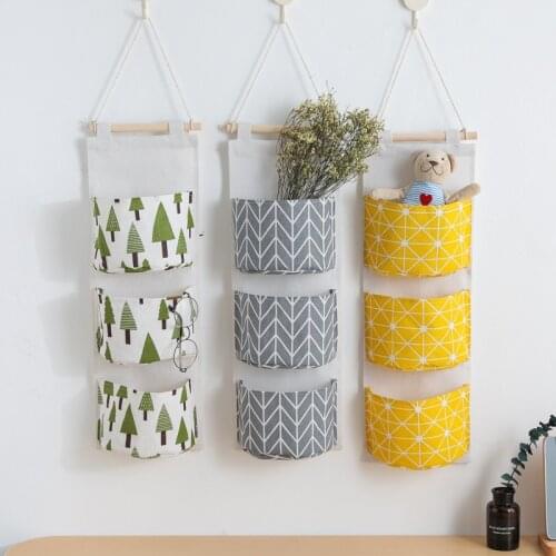 Creative Cotton Linen Hanging Storage toy Bag 3 Pockets Wall Mounted Wardrobe Hang Bag Wall Pouch Cosmetic Toys Organizer