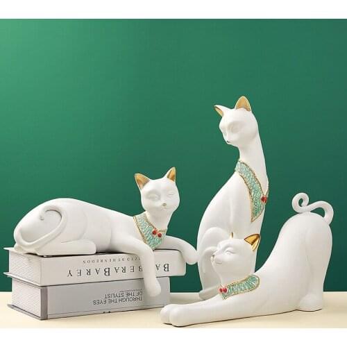 Nordic Ins Resin Cat Family Figurines Porcelain Home Decor Animal Ornaments Decorative Cabinet Graceful Miniatures As Gift