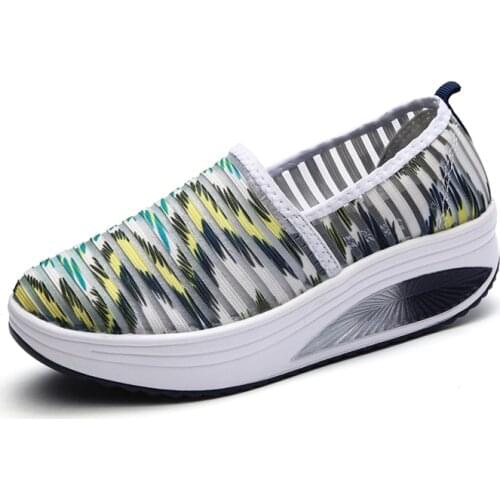 Zapatos De Mujer Tennis Shoes Women New Sequin Cushion Sneakers Shoes Female Sports Shoes Lady Shiny Silver Gold Platform Shoes