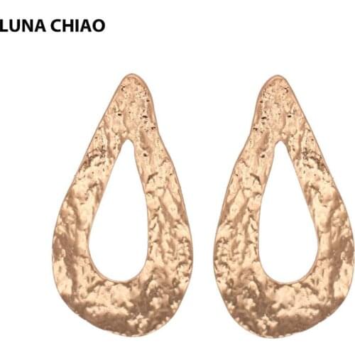 LUNA CHIAO 2018 Trendy Stylish Hammered Surface Big Metal Earring Water Drop Shape Drop Earrings for Women
