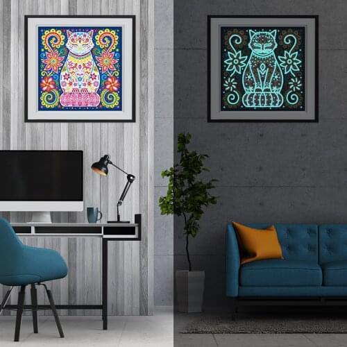 5D DIY Night Luminous Diamond Painting Special Shaped Diamond Embroidery Cross Stitch Cat Picture Of Rhinestone Home Decoration