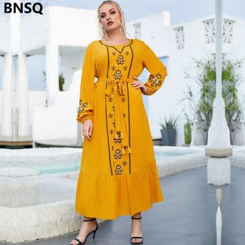 2021 hotsale New Women Embroidery designer Custom casual maxi plus size evening Dress
