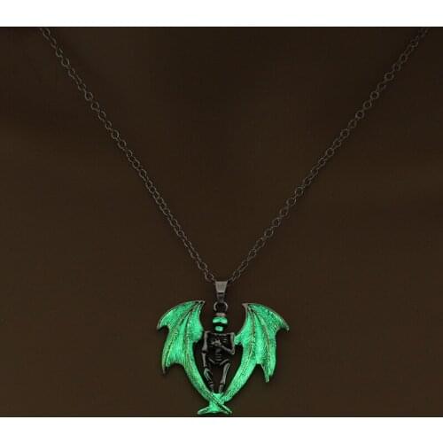 Minar Cool Luminous Metal Skull with Wings Pendant Necklace for Women Vintage Halloween Chokers Necklaces Festival Accessories
