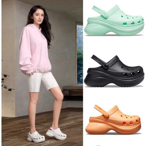 Fashion Summer Sandals Women Thick Soles High Heels Garden Shoes Outdoor Non-Slip Beach Hole Slides 2021 Female New Slippers