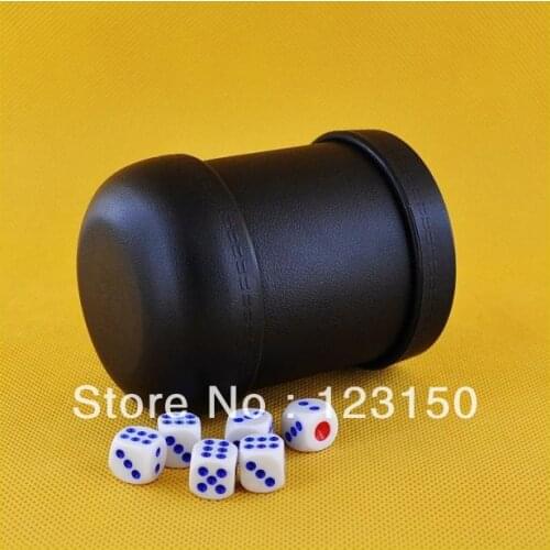 DC-020 Black Plastic Dice Cup in good quality