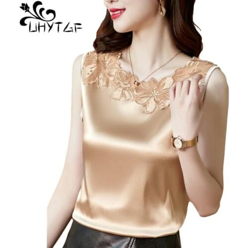 UHYTGF Fashion Ice Silk Satin Waistcoat Female Summer Vests For Women Lace Stitching Pullover Sleeveless 4XL Plus Size Tops 1602