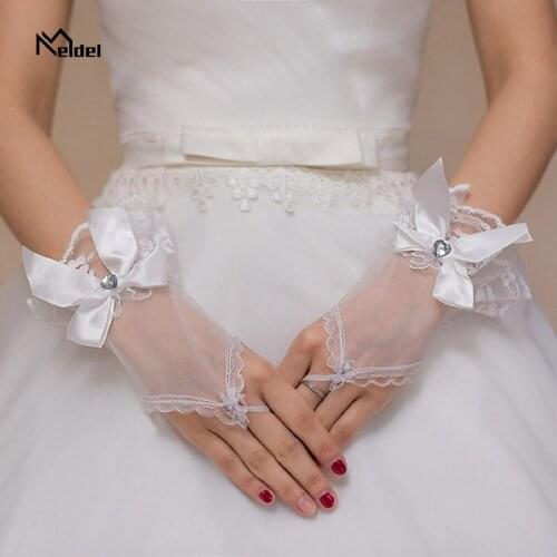 Fingerless lace gloves bridal wedding accessories white bow lace-up gloves ladies wrist length translucent gloves